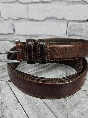 Eddie Bauer Vintage Brown Genuine Leather Mens 42 inch Belt Classic Professional